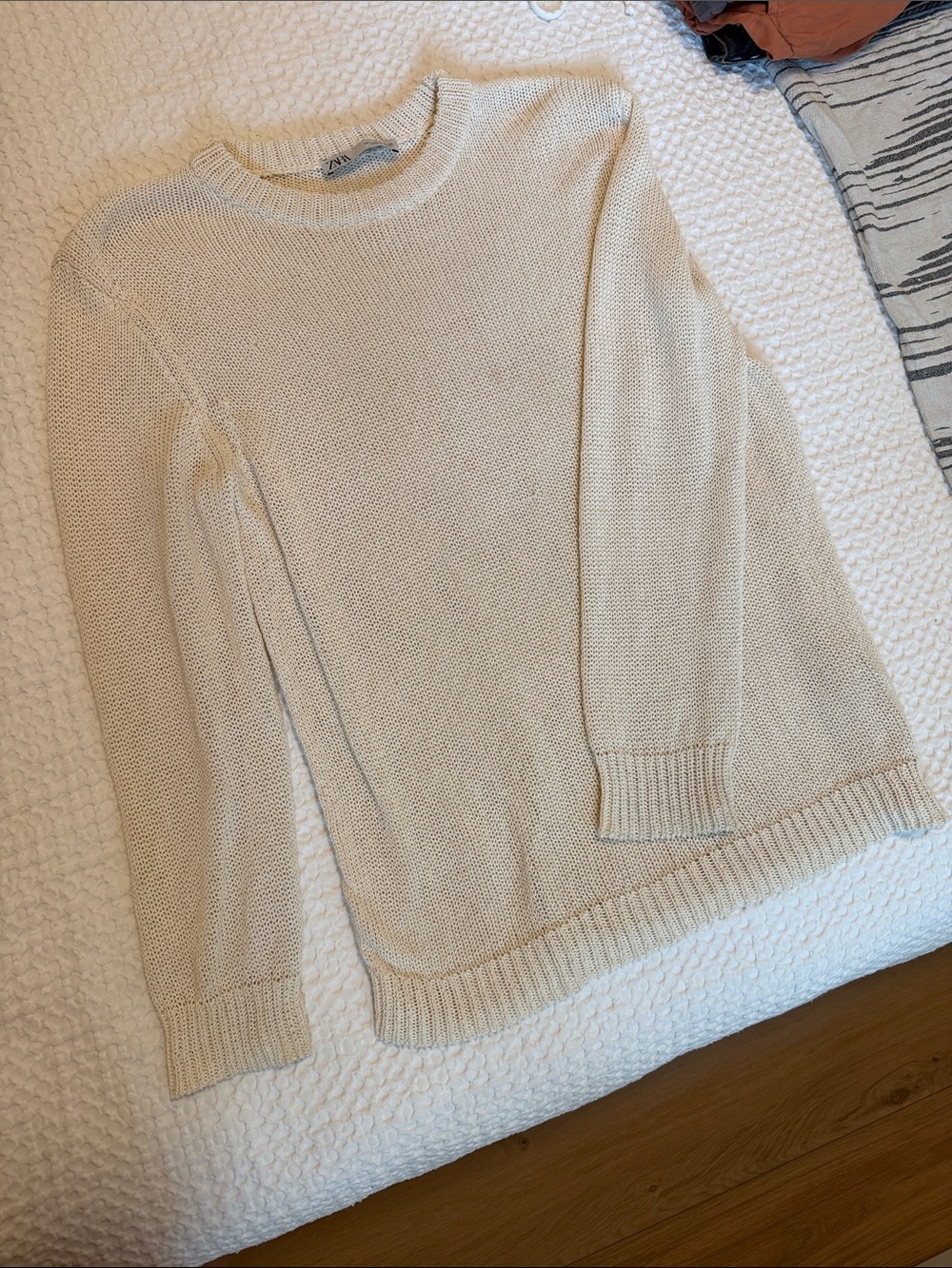 Zara Cream Crewneck Knit Sweater